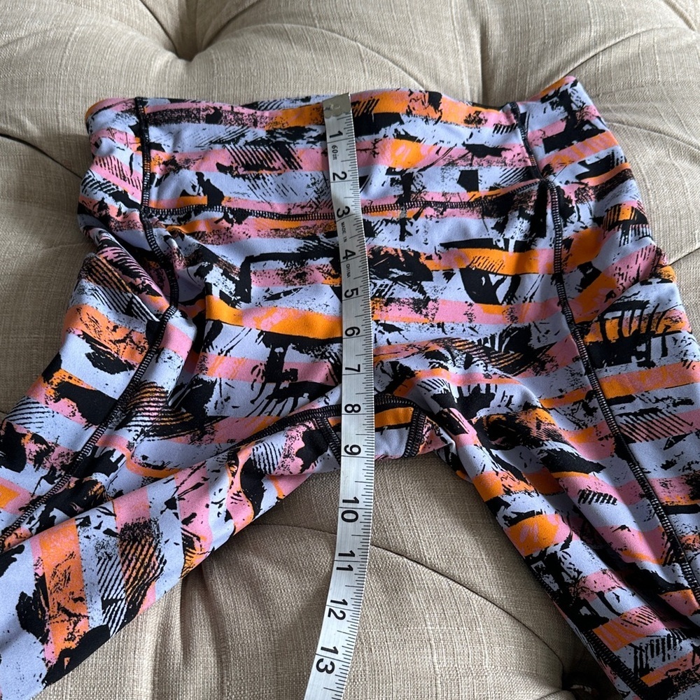 Lululemon Athletica Multicolor Patterned Leggings - Picture 5 of 9